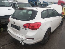 Opel astra J 1.6 CDTI 81 kw - 4