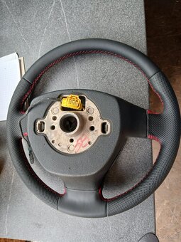 volant do Škoda Octavia 2 RS - 4