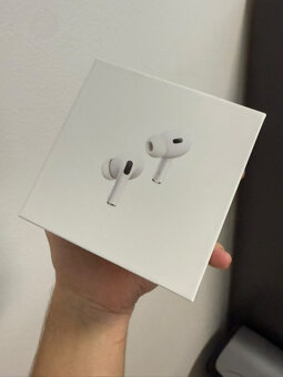 AirPods pro 2 - 4