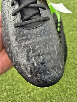 Kopačky Under Armour Magnetico FG, vel 42,5 - 4
