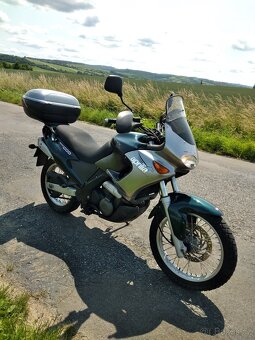 Aprilia Pegaso 650 i.e. - 4