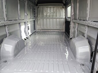 FIAT DUCATO Maxi dodávka L3H2, modelový rok 2024,9st.automat - 4