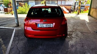 kia ceed 1.4 benzin ( velice pekny stav ) - 4