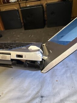 Lenovo - 4