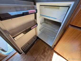Hymer 2.5D, solár markýza - 4