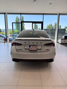 Škoda Octavia IV RS 2.0 TSI 5r zaruka - 4