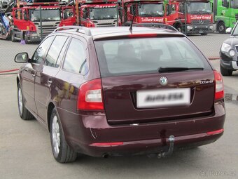 Škoda Octavia II 1.2 TSI ,  77 kW benzín, 2011 - 4