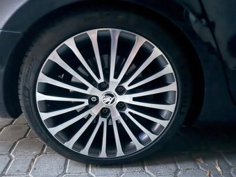 Alu 5x112 r18 Škoda superb - 4