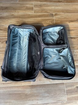 Cestovní tašky Dakine Split Roller 110 a 45+ L - 4