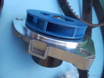 Rozvodová sada SKF s vodní pumpou - VKMC 05193 - 4