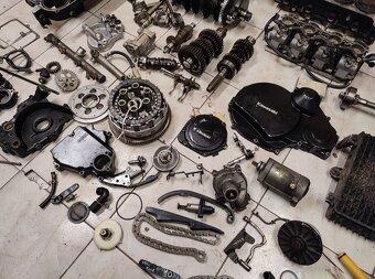 díly kawasaki zzr 1100 zzr1100 - 4