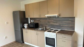 Nabízíme pokoje k pronájmu v RD - Vojkovice - 4