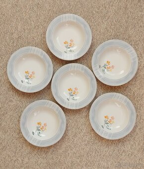 Sada talířů THUN s krásným moderním designem - 4