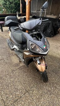 Skútr Capirelli Mustang 125 - 4