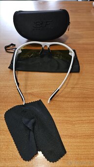 SAMOZATMAVOVACÍ BRÝLE NA KOLO ZNAČKA 3F - 4