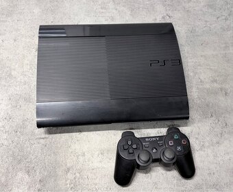 - PS3 Sony SuperSlim 12GB s krabicí - - 4