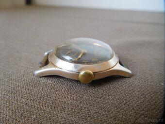 STARÉ HODINKY POBEDA - 4