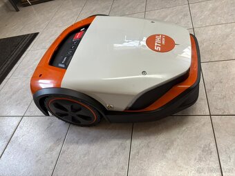 NOVÁ robotická sekačka Stihl IMOW 5 - 4