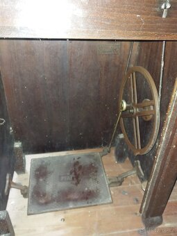 Šicí stroj Pfaff - 4