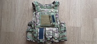 Airsoft Delta Armory s výbavou - 4