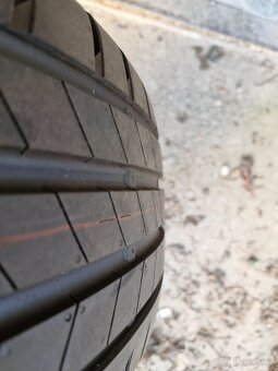 Prodám pneu Bridgestone turanzaEco 225/65 R17 102V - 4