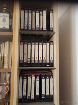 VHS kazety asi 100 ks. - 4