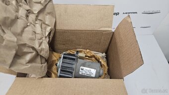 Motorek přídavné převodovky Jeep, Dodge K68071235AC - 4