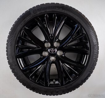 Toyota Yaris - Originání 17" alu kola - Zimní pneu - 4