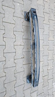 Vystuha zadniho narazniku superb 3 combi - 4