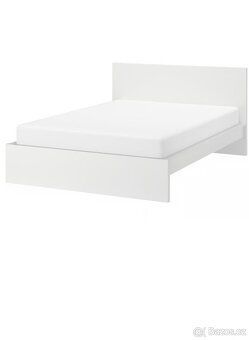 Postel Ikea malm 180x200 - 4