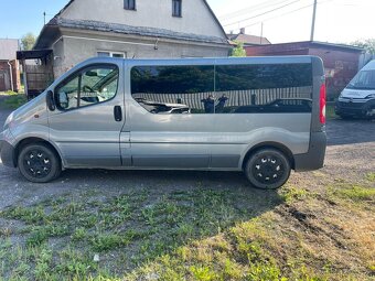 Opel Vivaro 2.0D 84kw, r.2008, 5míst, klima, automat - 4