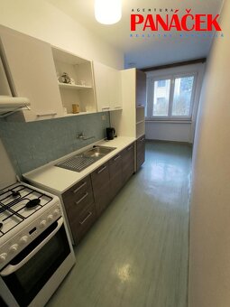 Pronájem bytu 2+1 v centru, ul. Santražiny, Zlín - 4