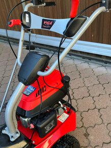 Motorový rotační kartáč - zametač VeGA S1000V - 4