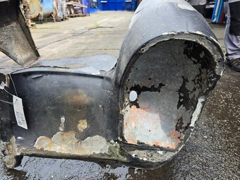 MERCEDES W108 W109 POZINKOVANÉ PŘEDNÍ BLATNÍKY PRAVÝ LEVÝ - 4