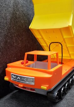 Stará hračka pásové vozidlo Mars, výrobce Piko s krabicí - 4