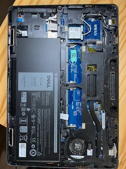 vadný Dell Latitude E5570 - na díly - 4