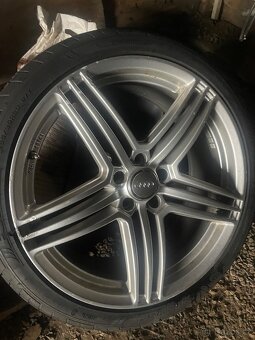 Prodám alu kola R20 5x112 středová díra 66.6 - 4