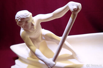 Kánoista na divoké vodě - socha - Bechyně - 4