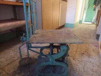 Stará historická kupecká vaha - 4