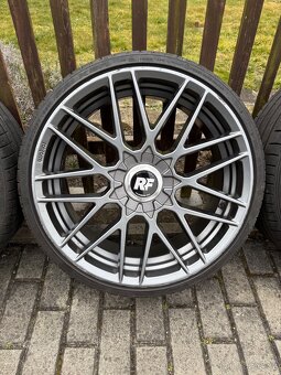5x112 R20 Rotiform RSE 8,5J ET45 235/35/20 - 4
