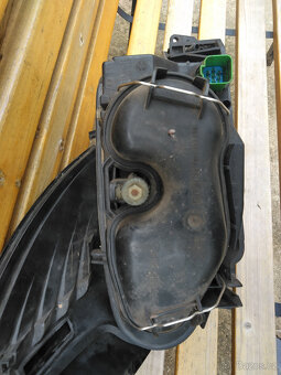 LP světlo Ford Puma r.2000 - 4