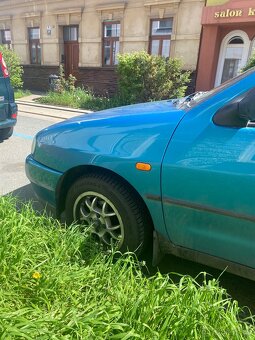 Seat ibiza 1.4 - 4