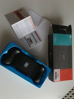 Bluetooth ovladač na telefon - 4