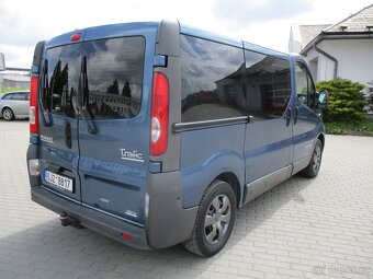 RENAULT TRAFIC 2,5 DCi 107kw 9míst Tažné Klima 07 - 4