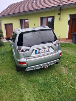 Mitsubishi Outlander 2.0DI-D,CZ Manuál,4x4 - 4
