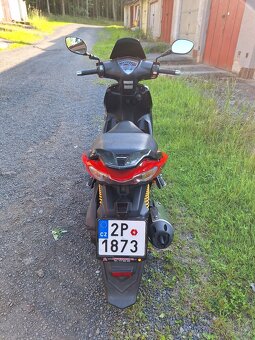 Skútr Kymco 50 ccm - 4