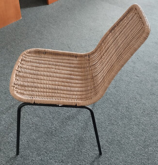 Venkovní designová židle JYSK – ratanový vzhled, kov - 4