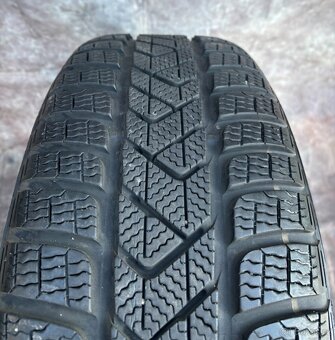Originální Alu kola 5x112 VW Passat B8 215/55/17 DOT23 - 4