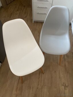 2x židle a jídelní stůl - 4
