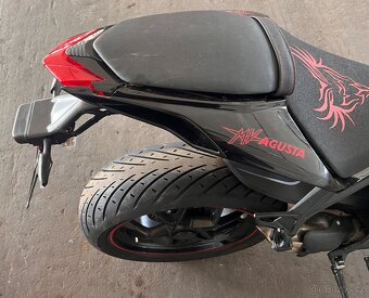 MV Agusta F3 675 - 4